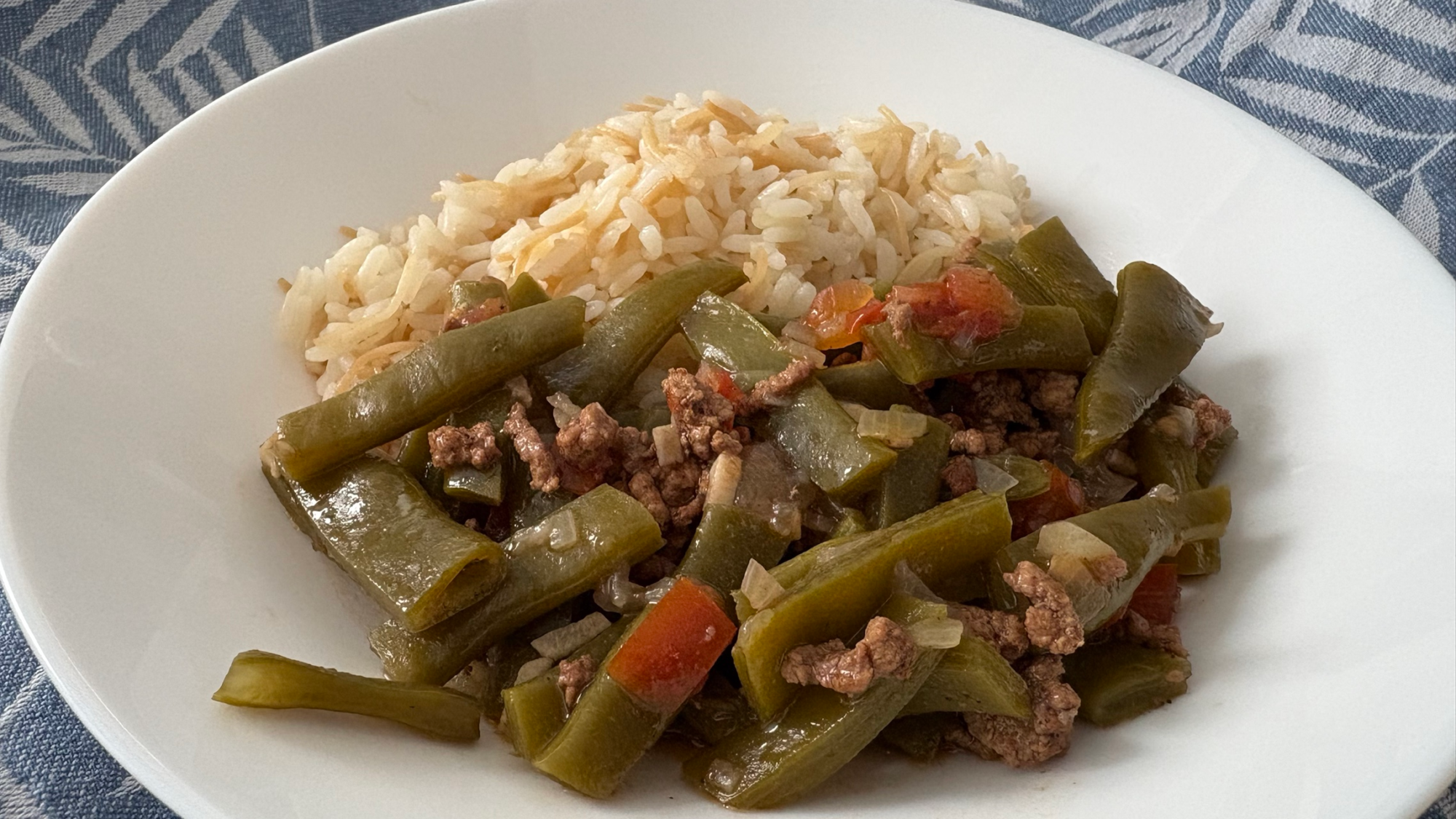 Loubieh-b-Lahme-Green-Beans-Stew-With-Meat-8.webp Green Beans Stew With Meat