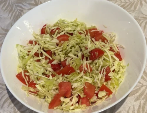 Simple Cabbage and Tomato Salad
