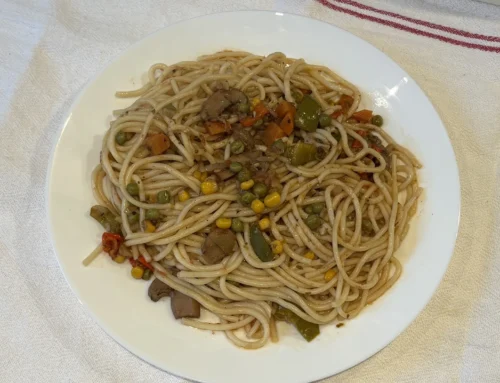 Pasta with Vegetables and Tomato Sauce